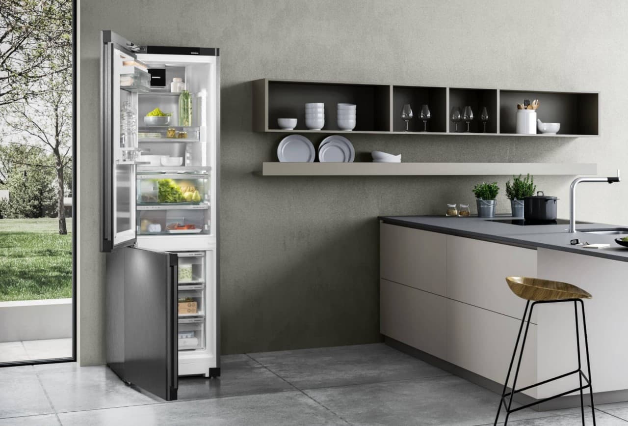Zeitlose Frische: Die neuen freistehenden Kühlschränke und Kühl-Gefrierkombinationen